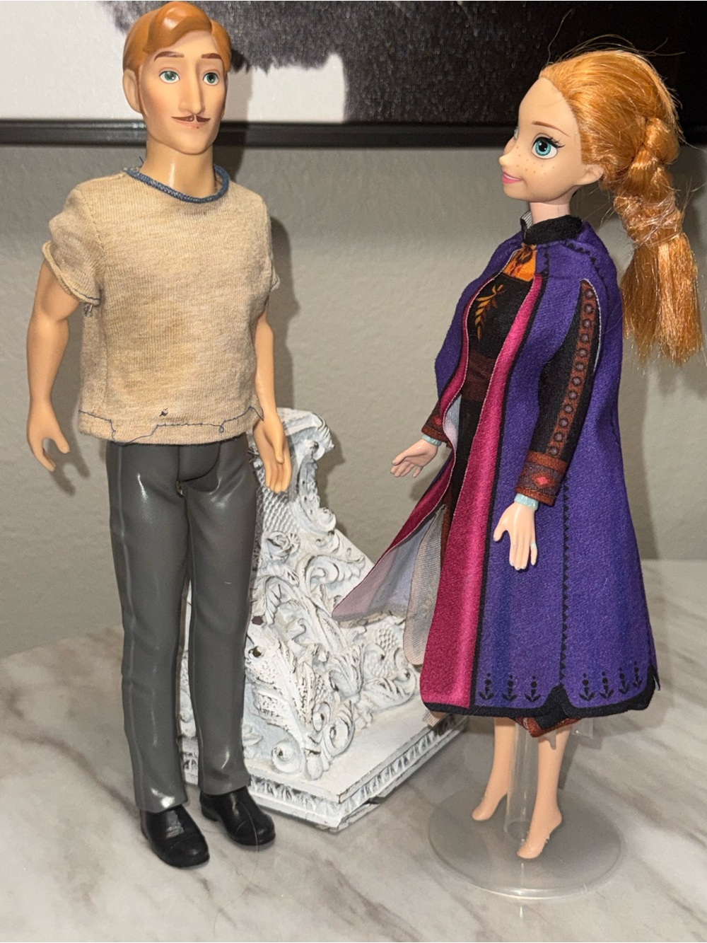 Disney Frozen Princess Ana & her father the King